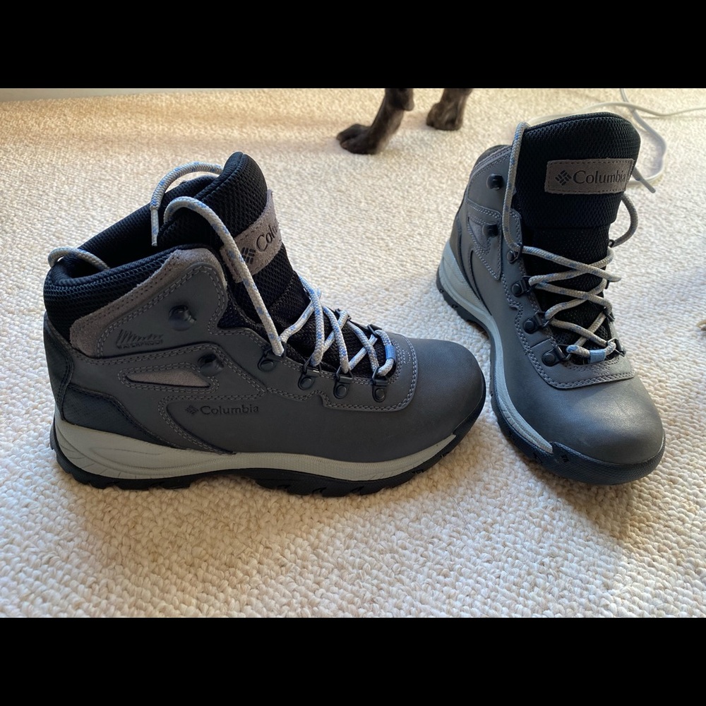 Columbia hiking boots